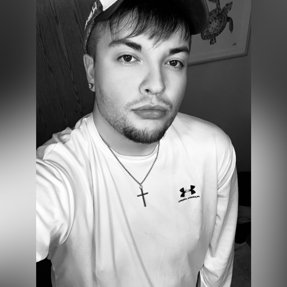 🌳 White Oak Boutique 🌳 - Picture 3 of 4